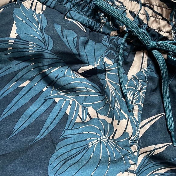 Carve Designs Bali Tropical Board Shorts (Size: Small) - Picture 5 of 11